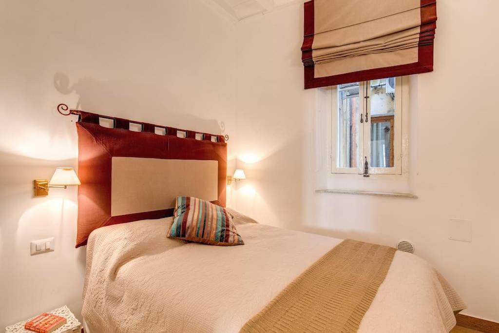 Apartment New Navona Bright