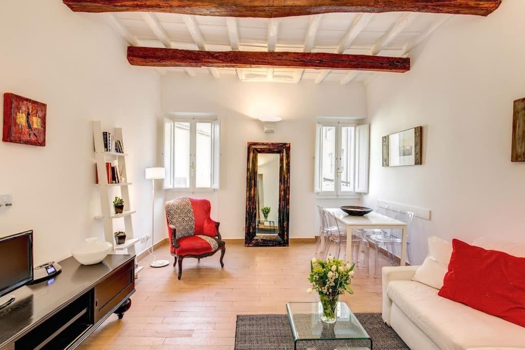 New Navona Bright Apartment *